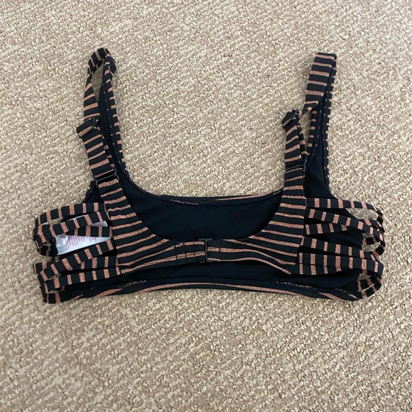 Bikini bundle! - Picture 12 of 13